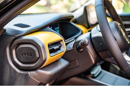 Jeep Avenger BEV 156Ps